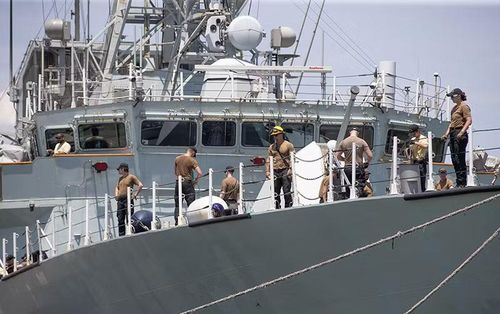 HMCS Charlottetown có biên chế 198 sỹ quan, thủy thủ.