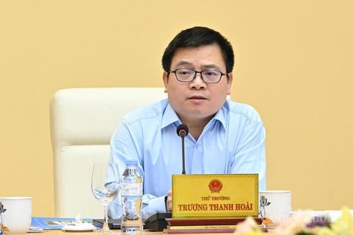Thứ trưởng Bộ Công Thương Trương Thanh Hoài tham dự hội nghị. Ảnh: Cấn Dũng