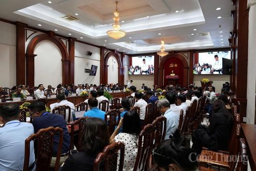 Quang cảnh hội nghị. Ảnh: Hoàng Chiến