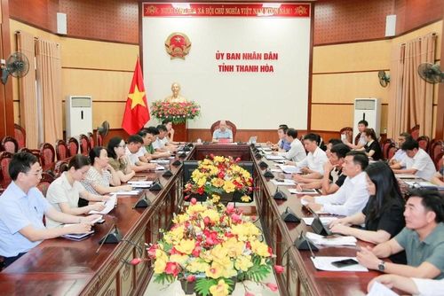 Các đại biểu tham dự tại điểm cầu Thanh Hóa.