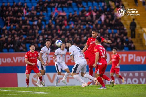 Đà Nẵng và Công an TP Hồ Chí Minh rượt đuổi tỷ số hấp dẫn (Ảnh: SHB Đà Nẵng).