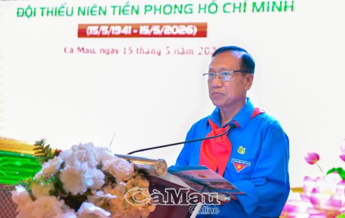 Đồng chí Đào Hoàng Nam, nguyên Phó Bí thư Tỉnh đoàn, nguyên Chủ tịch Hội đồng Đội tỉnh Minh Hải, chia sẻ những kỷ niệm, dấu ấn trong quá trình gắn bó với công tác Đội.