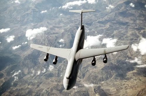 Trong đề xuất ngân sách năm 2027, USAF đang yêu cầu 8,9 triệu USD để phân tích phương án thay thế và phát triển khái niệm NGAL. Số tiền sẽ được sử dụng để xác định các yêu cầu đối với vận tải cơ chiến lược trong tương lai và hình thành kiến trúc của hệ thống mới.