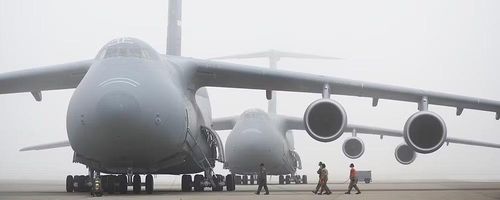 Máy bay vận tải C-5M Galaxy sẽ được thay thế bằng nền tảng Hàng không vận tải thế hệ tiếp theo (NGAL) đầy hứa hẹn, và dự kiến trong tương lai NGAL còn thay thế cả phi đội C-17A Globemaster III.