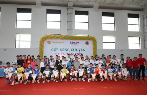  Trưởng Ban tổ chức Dương Văn Hồ Vũ hạnh phúc với niềm đam mê khi chứng kiến những nụ cười rạng rỡ của vận động trên sân chơi giàu ý nghĩa. 