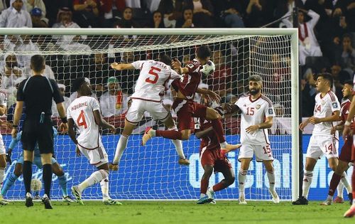 Qatar vượt qua UAE tại vòng loại World Cup 2026.