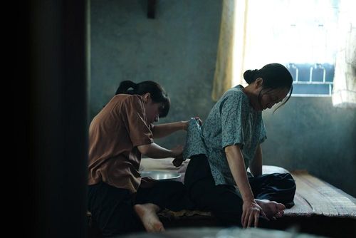 NSƯT Hạnh Thúy liên tục góp mặt trong các dự án phim kinh dị