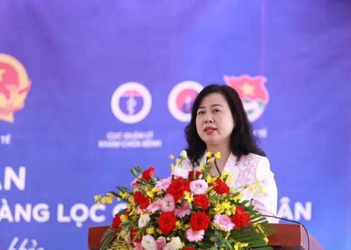Bộ trưởng Y tế Đào Hồng Lan phát biểu tại Lễ ra quân Chiến dịch khám sức khỏe, khám sàng lọc cho nhân dân tỉnh Nghệ An năm 2026.