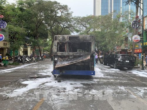 Hiện trường vụ cháy. Ảnh: Tuấn Đức - TTXVN