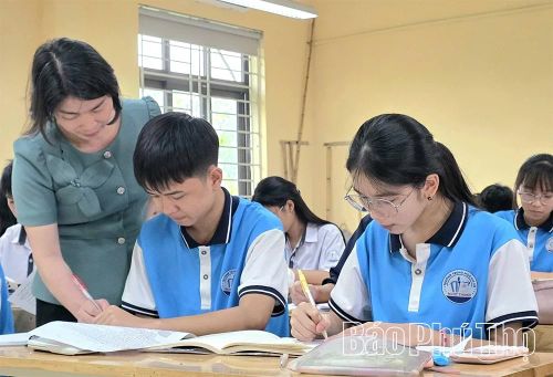 Tại Trường THCS Ngọc Thanh, phường Xuân Hòa lòng yêu nước được nuôi dưỡng một cách tự nhiên qua văn hóa đọc.