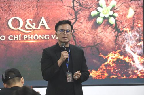 NSX Hoàng Quân thông tin về quá trình casting dự án. Ảnh: V.HÀ