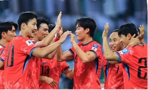 Ngoài Lee Ki-hyuk, nhiều cầu thủ đang chơi tại K League 1 cũng được triệu tập như Kim Jin-kyu, Lee Dong-kyung và thủ môn kỳ cựu Cho Hyun-woo. Ảnh: AFC.