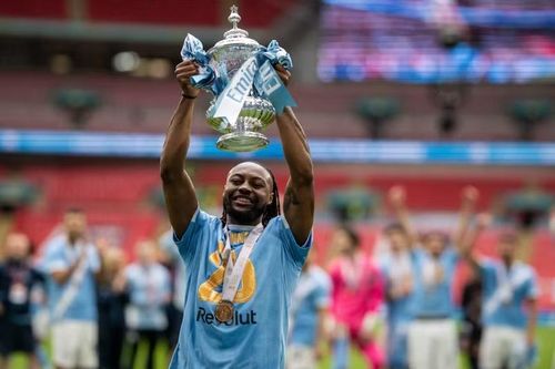Antoine Semenyo trở thành người hùng với bàn thắng quyết định giúp Man City chiến thắng tại Wembley tối 16/5.