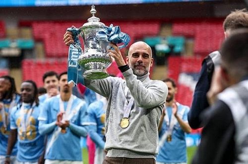 Pep Guardiola có danh hiệu thứ 20 cùng Man City.