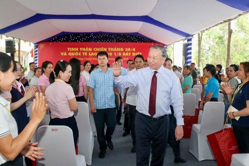 Tổng Bí thư, Chủ tịch nước Tô Lâm đến thăm, gặp gỡ, trò chuyện với công nhân, người lao động Thành phố Hồ Chí Minh ngày 27/04/2026