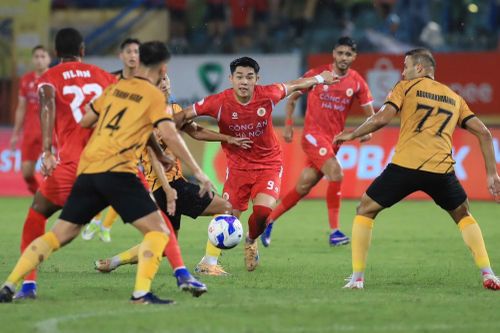 CAHN cần một chiến thắng để lên ngôi sớm trong khi đội khách Thanh Hóa cũng đang khát điểm để đua trụ hạng.khiến trận đấu trên sân Hàng Đẫy trở thành cuộc đối đầu hấp dẫn nhất vòng 23 V.league 2025/26.