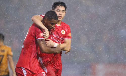CAHN vô địch V.League. (Ảnh: Như Đạt)
