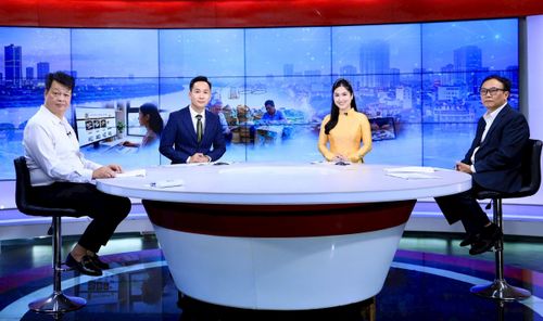 Các khách mời tham gia chương trình tại Trường quay S1. Ảnh: Quang Thái