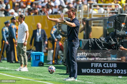 Xabi Alonso làm huấn luyện viên Chelsea. Ảnh: Getty