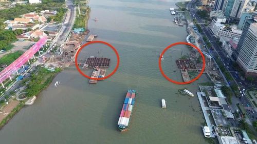  Theo đại diện nhà thầu Tập đoàn Đạt Phương - đơn vị thi công kết cấu mố trụ bê tông cầu chính, toàn bộ cọc khoan nhồi của hai trụ chính TC1 và TC2 (khoanh đỏ) tại hai bờ phường An Khánh (bên trái) và phường Sài Gòn (bên phải) đã hoàn thành. 