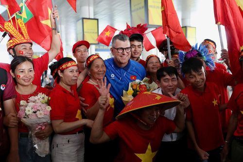 VCK FIFA U17 World Cup 2026 diễn ra tại Qatar từ ngày 19/11 đến 13/12, quy tụ 48 đội tuyển trẻ hàng đầu thế giới. Lãnh đạo VFF khẳng định U17 Việt Nam sẽ được đầu tư đặc biệt cho lần đầu tiên tham dự sân chơi lớn này.
