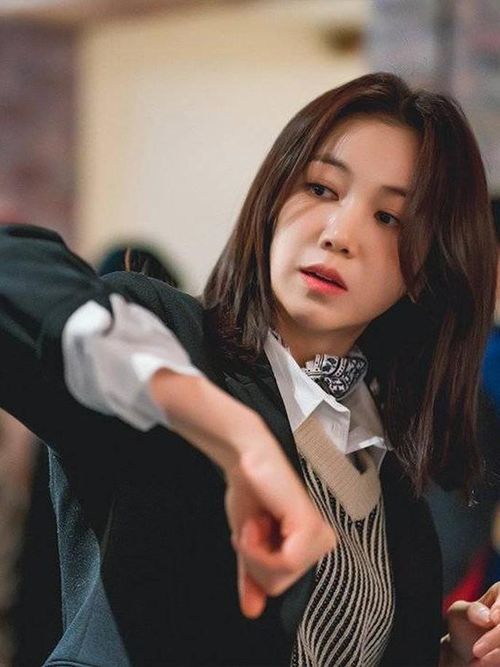 Nữ diễn viên Kim Ok Bin là cái tên thực lực của màn ảnh xứ Hàn.
