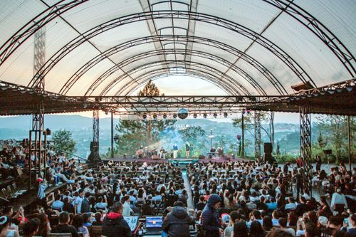 Các sân khấu âm nhạc acoustic, live session xuất hiện ngày càng nhiều, kéo theo yêu cầu về thực hiện quyền tác giả và bản quyền âm nhạc cần được quan tâm hơn trong môi trường số