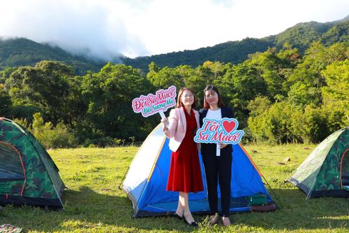 Đồi Sa Mươi, một điểm đến của du khách thuộc rừng cộng đồng thôn Chênh Vênh - Ảnh T.L