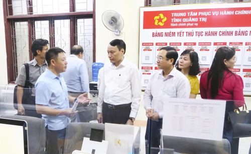 Đoàn công tác của Bộ Khoa học và Công nghệ làm việc với tỉnh Quảng Trị về vận hành bộ máy chính quyền địa phương - Ảnh: Sở KHCN