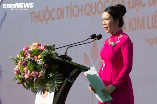 Bà Trần Thị Mỹ Hạnh, Giám đốc Sở Văn hóa - Thể thao và Du lịch Nghệ An, nhấn mạnh: Việc hoàn thành và đưa vào sử dụng công trình thác 9 tầng đúng dịp Lễ hội Làng Sen năm 2026 góp phần lan tỏa truyền thống yêu nước, lòng tự hào dân tộc và đạo lý “uống nước nhớ nguồn”, nhất là đối với thế hệ trẻ.