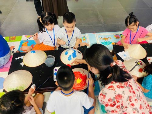Các chương trình trải nghiệm được Bảo tàng Hà Nội tổ chức nhằm thu hút công chúng. Ảnh: BTHN.