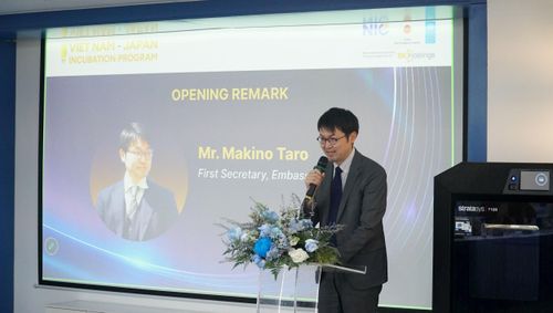 Ông Taro Makino, Tùy viên Thương mại, Đại sứ quán Nhật Bản tại Việt Nam, phát biểu tại sự kiện.