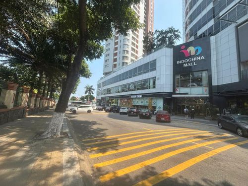 Nhiều nhà cao tầng tại vùng lõi Hải Châu.