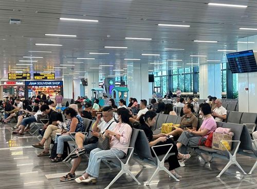 TP.HCM siết chặt giám sát cửa khẩu, ngăn dịch Ebola.