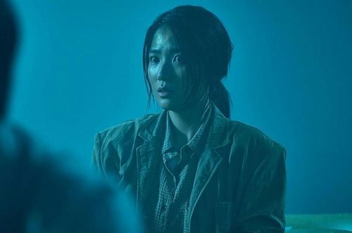 Kim Hye Yoon bùng nổ với phim kinh dị phá kỷ lục phòng vé Hàn Quốc