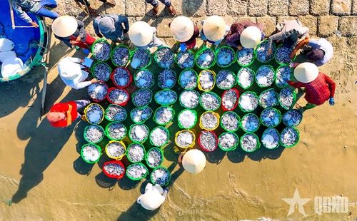 Hải sản làng chài Mũi Né.