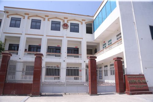 Trụ sở UBND phường Cửa Nam, TP Vinh cũ chưa có phương án xử lý, đang "cửa đóng, then cài".