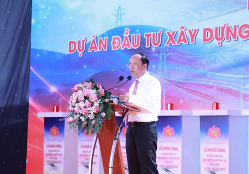 Phó Chủ tịch Thường trực UBND tỉnh Bùi Thanh An phát biểu.