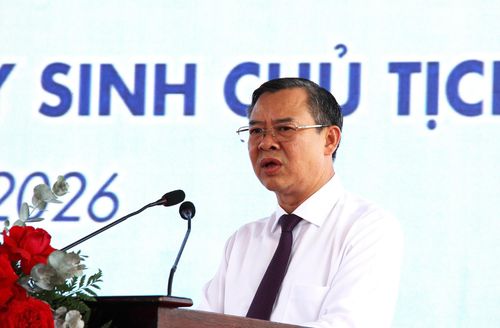 Chủ tịch UBND TP. Cần Thơ Trương Cảnh Tuyên phát biểu tại lễ khởi công