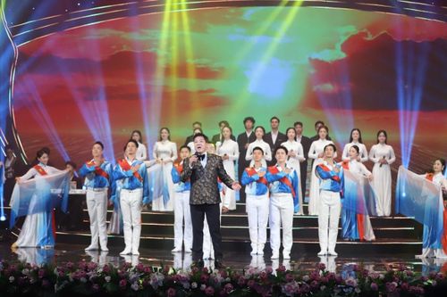 NSND Quốc Hưng