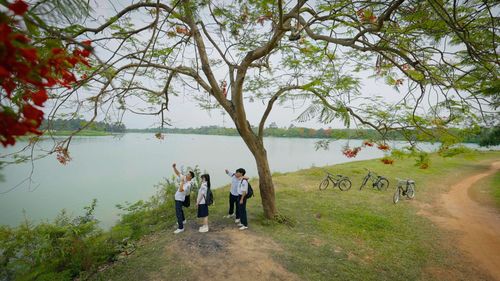Phim đầy ắp những câu chuyện học đường đáng nhớ. Ảnh: VFC
