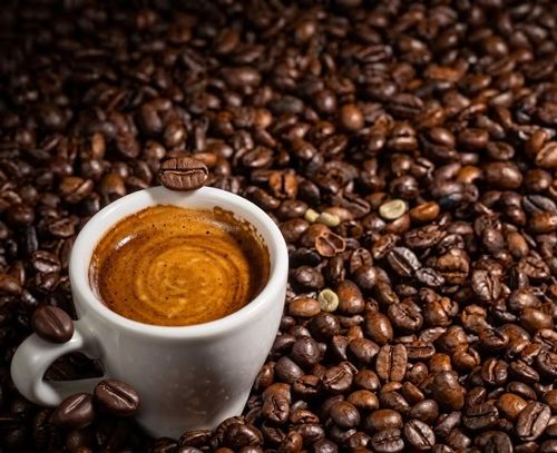 Không chỉ là thức uống khởi đầu ngày mới quen thuộc, cà phê còn mang lại nhiều lợi ích với sức khỏe và cơ bắp.