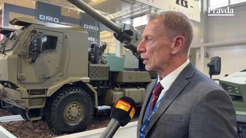 Ấn phẩm Future Army đã đăng tải thông tin về các tính năng kỹ chiến thuật của phiên bản pháo tự hành bánh lốp cải tiến và những điểm khác biệt giữa nó so với nguyên mẫu Eva M2 trước đó.