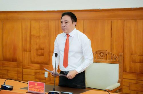 Ông Nguyễn Khắc Toàn, Ủy viên BCH Trung ương Đảng, Chủ tịch UBND TP. Huế. Ảnh: N.H