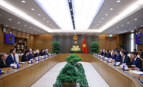 Thủ tướng Lê Minh Hưng tiếp Đoàn công tác của cơ quan Đại diện Thương mại Hoa Kỳ (USTR) do Phó Đại diện Thương mại Hoa Kỳ Rick Switzer làm Trưởng đoàn. Ảnh: Dương Giang – TTXVN