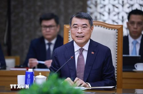 Thủ tướng Lê Minh Hưng phát biểu tại buổi tiếp Đại diện Thương mại Hoa Kỳ (USTR). (Ảnh: Dương Giang/TTXVN)
