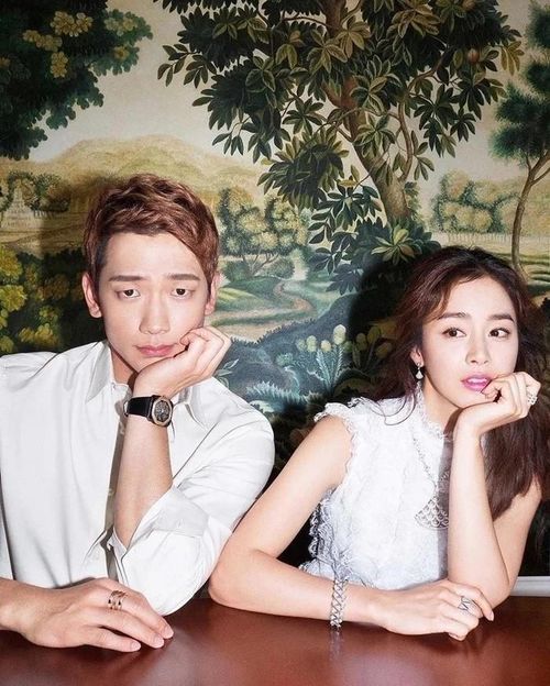 Bi Rain và Kim Tae Hee hiện có 2 con gái. (Ảnh từ All Kpop)