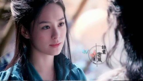 Tình yêu của Trình Linh Tố dành cho Hồ Phỉ được xem là một trong những chuyện tình đau lòng nhất tiểu thuyết Kim Dung.