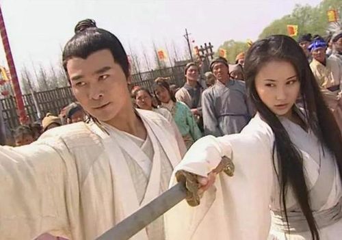 Không còn niềm tin vào danh lợi hay võ lâm, Địch Vân cuối cùng chọn rời bỏ tất cả. 