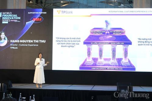 Bà Nguyễn Thị Thu Hằng, Giám đốc Trải nghiệm khách hàng của TPBank. Ảnh: Phương Hà